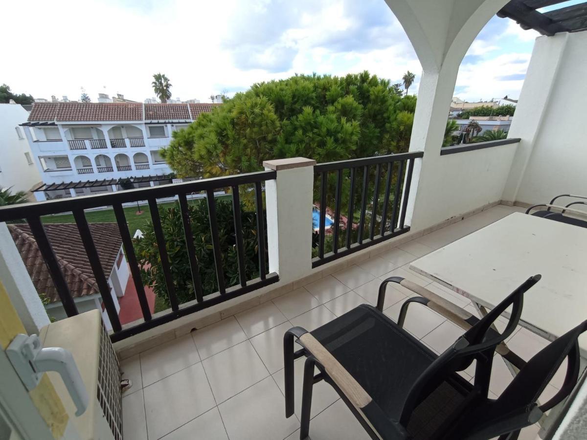 Apartamento con terraza privada y piscinas Vinarós Exterior foto