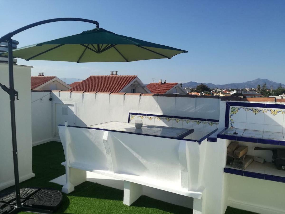 Apartamento con terraza privada y piscinas Vinarós Exterior foto